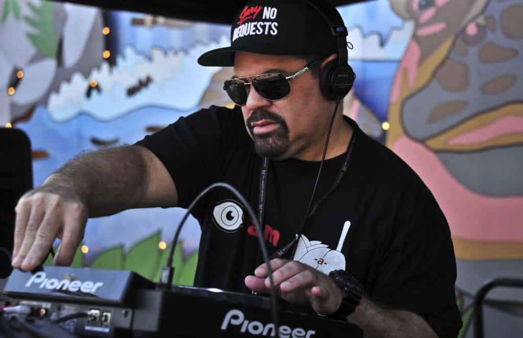 DJ ABEL AGUILERA