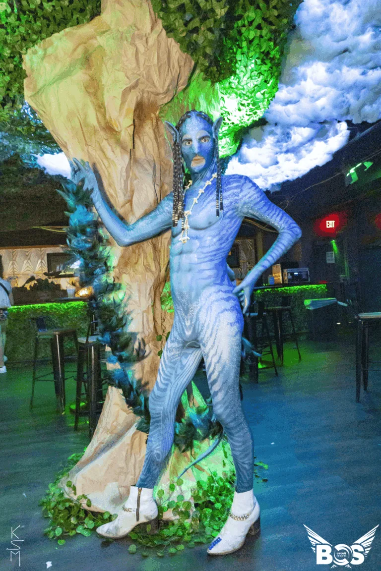Welcome to the Jungle photo